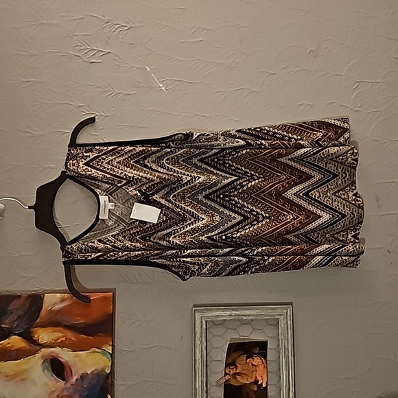 Tank top - Picture 1 of 3